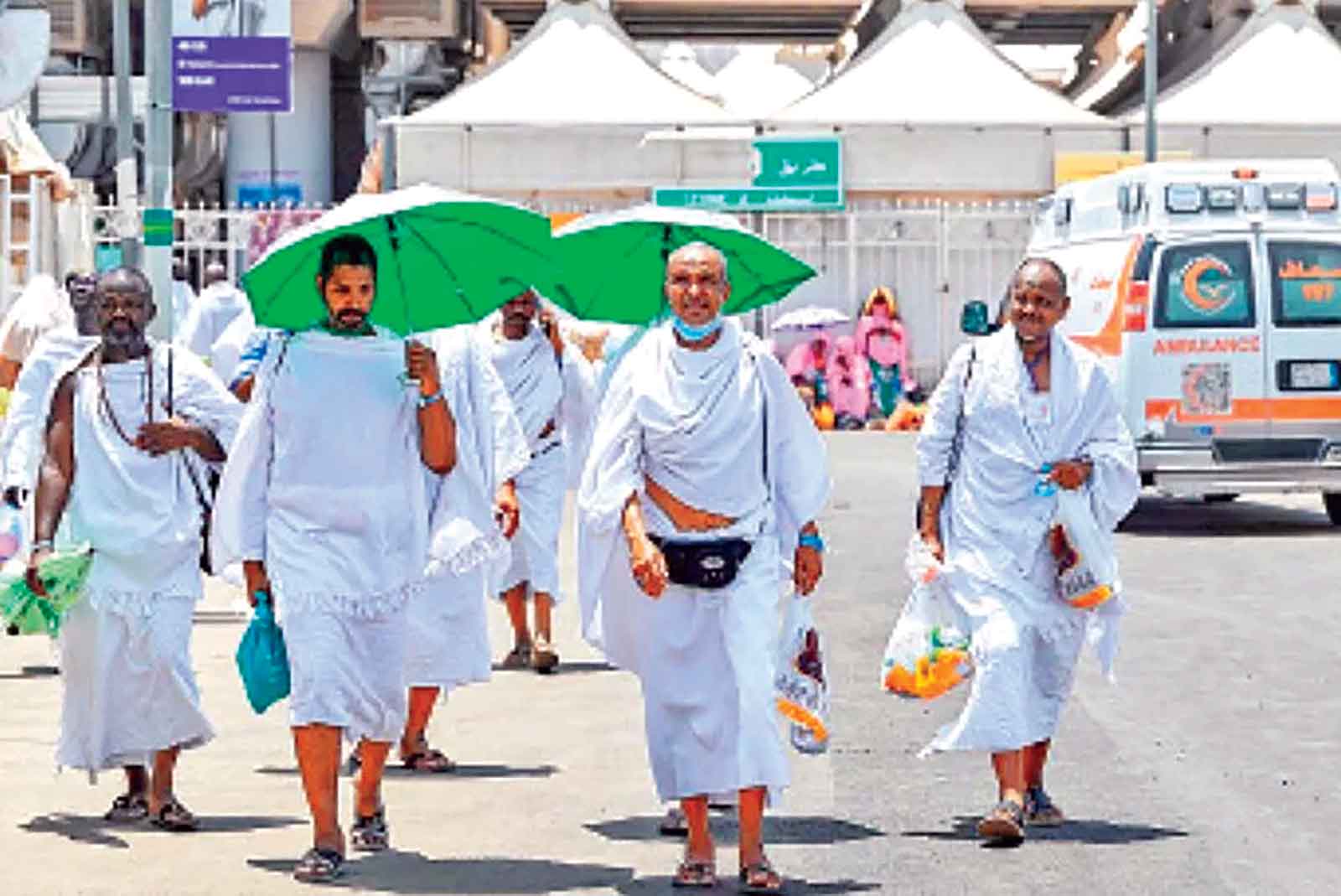 'আলস্নাহুম্মা লাব্বাইক' আজ পবিত্র হজ