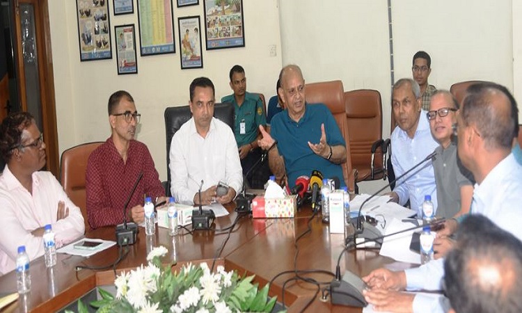 নিষিদ্ধ হেলোসিন পাওয়া গেলে কঠোর ব্যবস্থা : স্বাস্থ্যমন্ত্রী