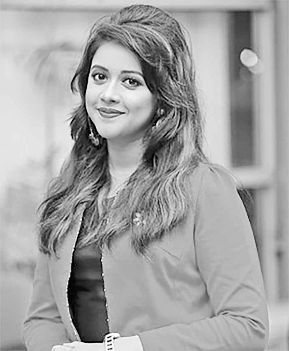 নতুন আঙ্গিকে জোহরা ঐশী