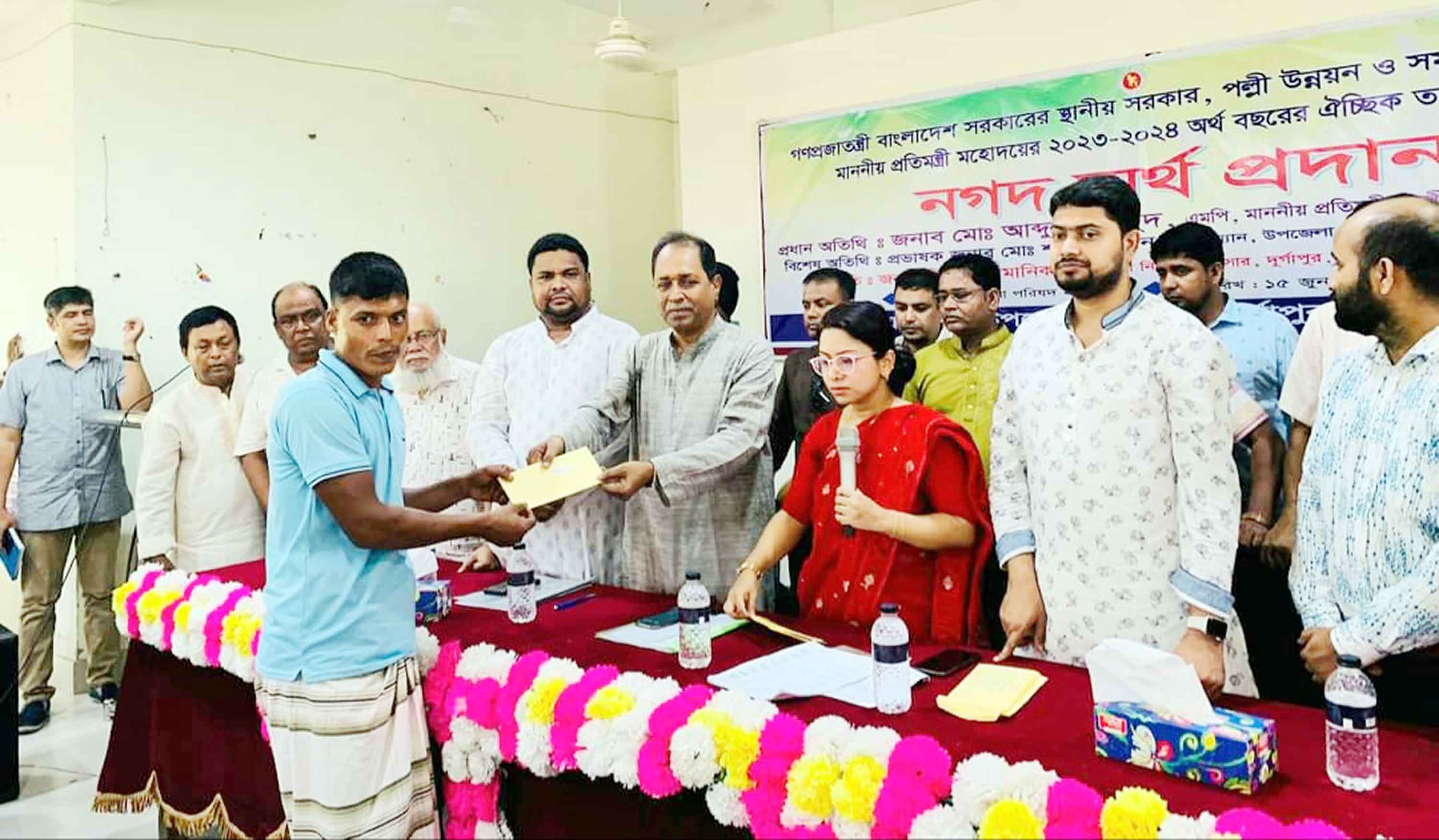 যুক্তরাষ্ট্রই এখন বাংলাদেশের পাশে থাকার জন্য আগ্রহ প্রকাশ করছে