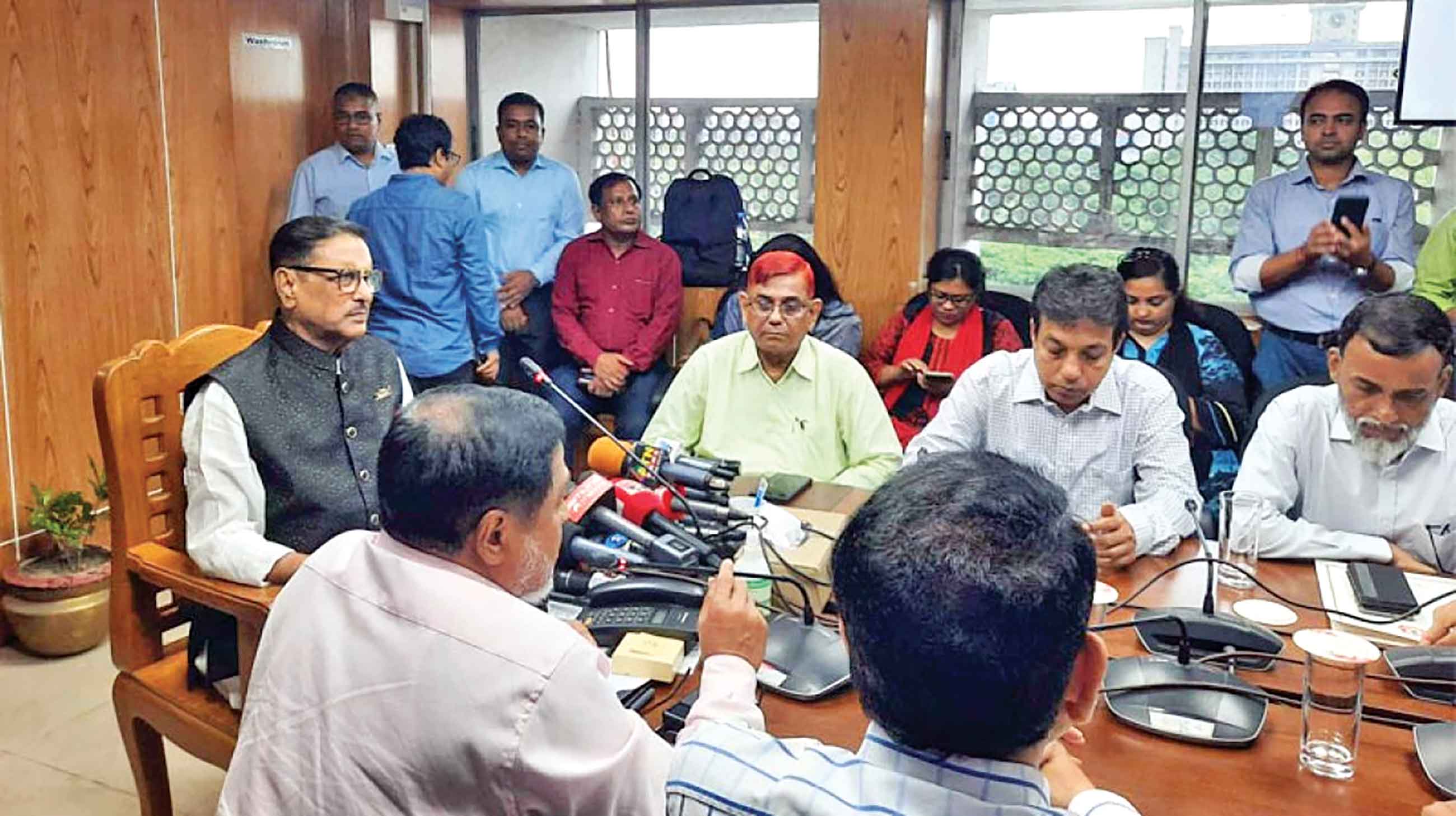 সার্বভৌমত্ব লঙ্ঘন করলে আমরা আঙুল চুষব না