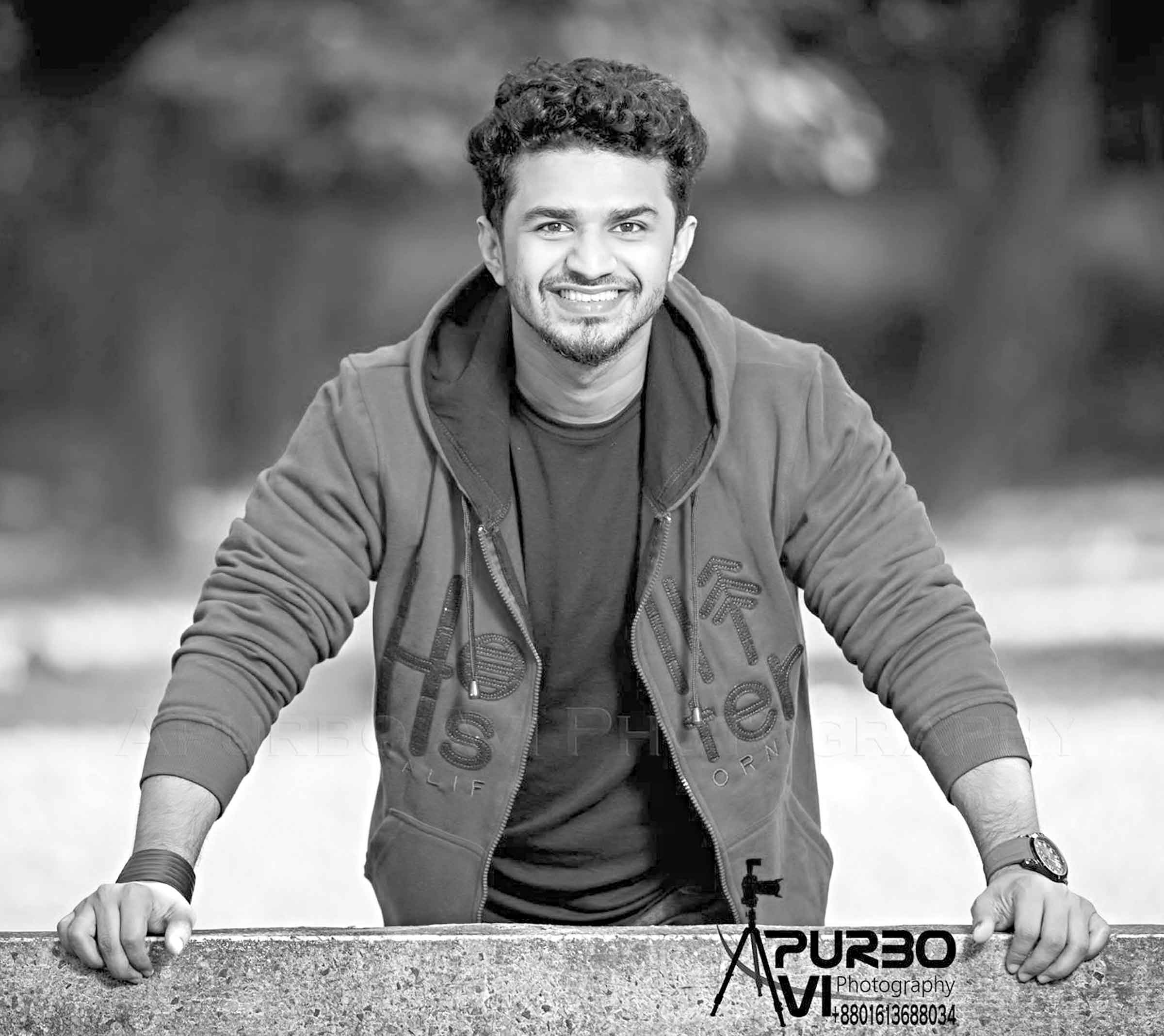 প্রশংসায় ভাসছেন ফারহান
