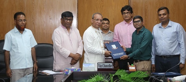 রাবির সাথে জগন্নাথ বিশ্ববিদ্যালয়ের সমঝোতা স্মারক স্বাক্ষর