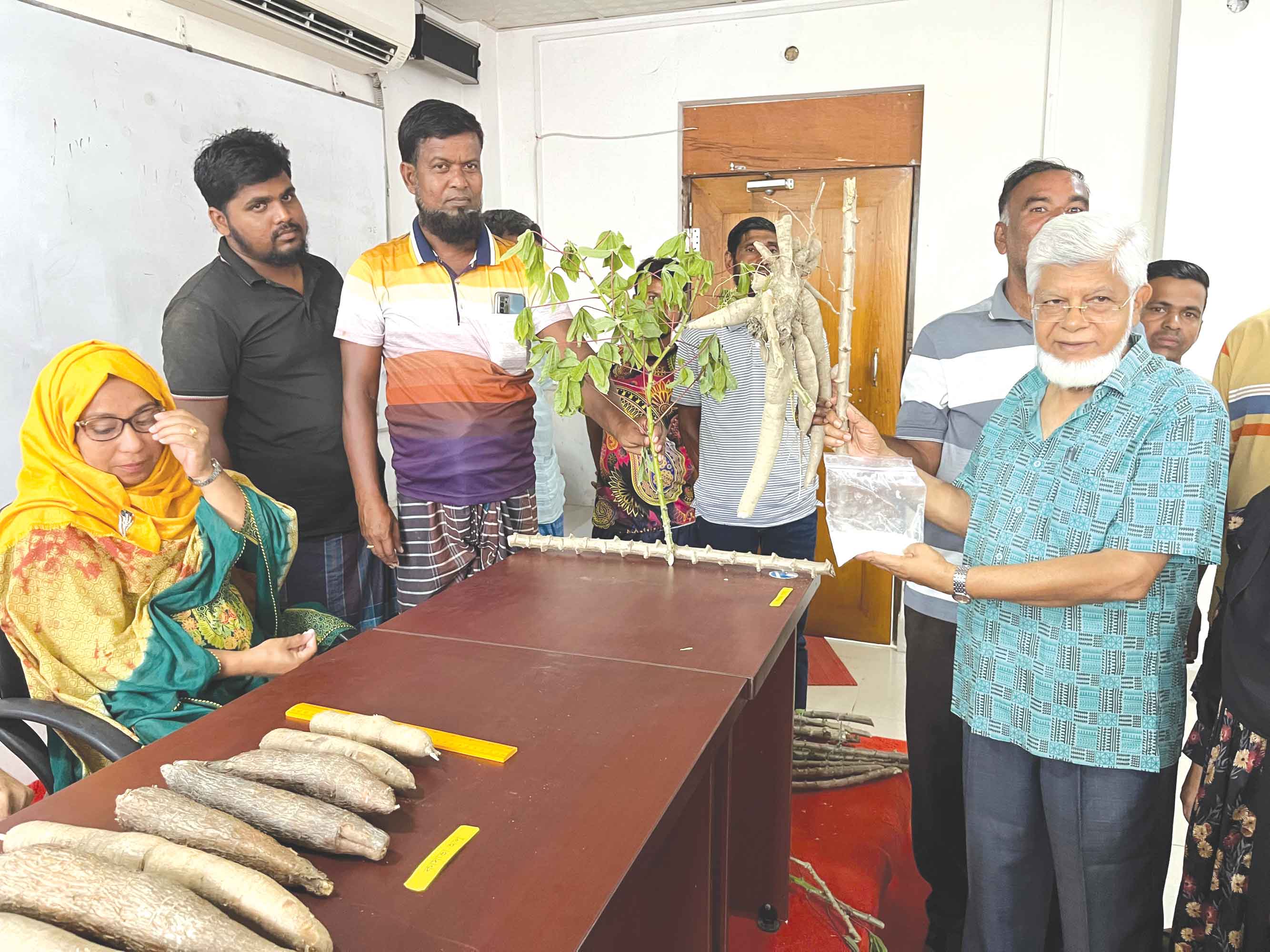 অপ্রচলিত উদ্ভিদেই লুকিয়ে আছে পুষ্টির ভান্ডার