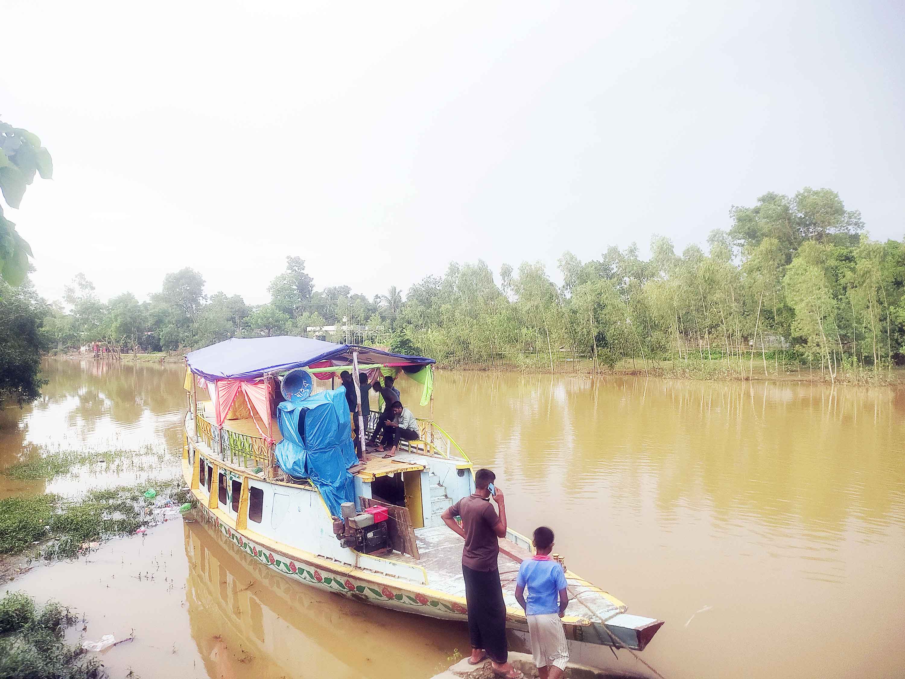 বর্ষা এলেই সুতাং নদী ফিরে পায় প্রাণ
