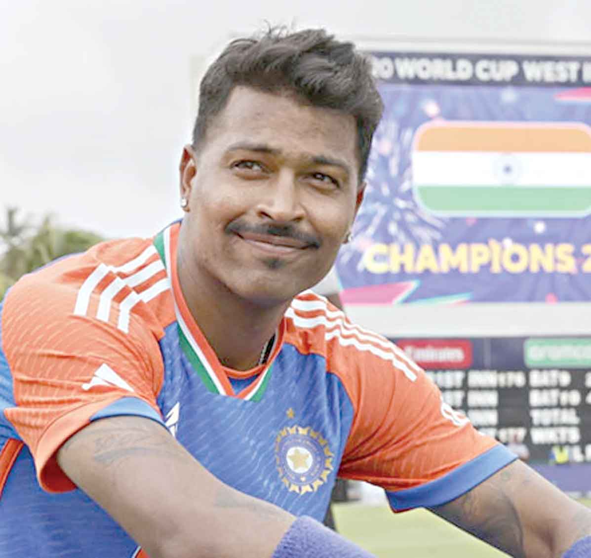 বিশ্বকাপ জিতে টি২০'র এক নম্বর অলরাউন্ডার পান্ডিয়া