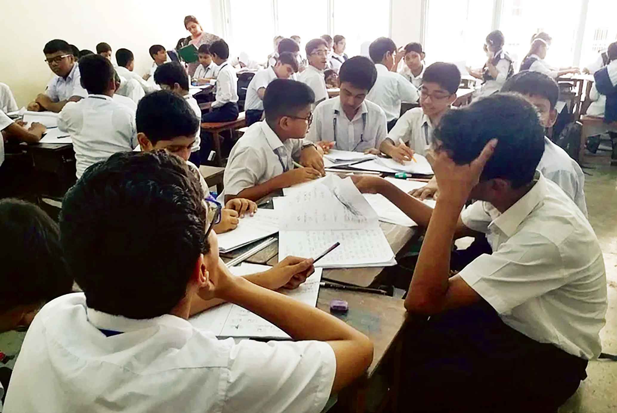 নতুন শিক্ষাক্রমে স্কুলে স্কুলে শিক্ষার্থী মূল্যায়ন শুরু
