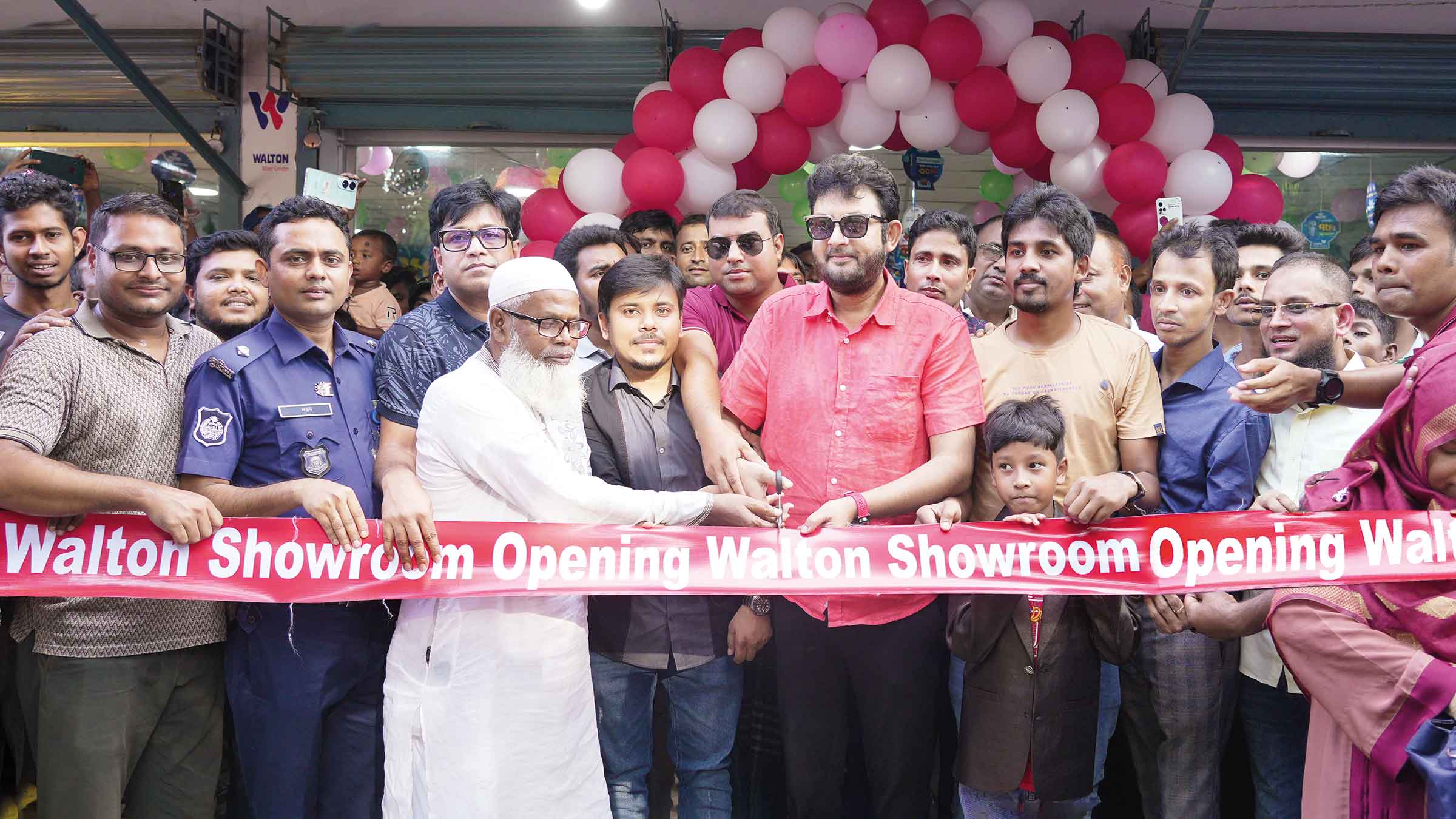 জয়পুরহাটে ওয়ালটন এক্সক্লুসিভ শোরুম 'আপন এন্টারপ্রাইজ' উদ্বোধন