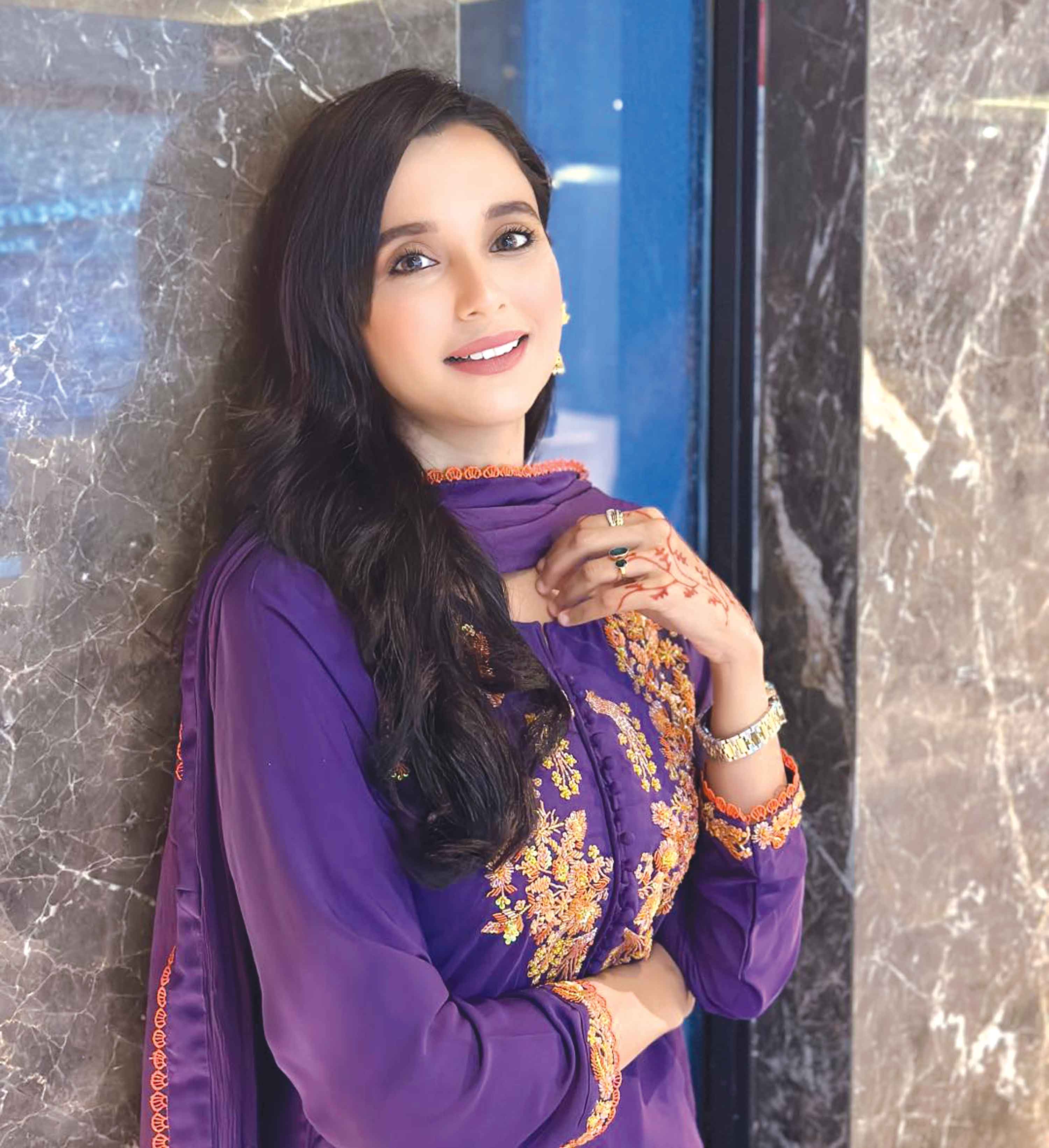 নিয়মিতই ভিন্ন ভিন্ন চরিত্রে নিজেকে হাজির করছি সাবিলা নূর