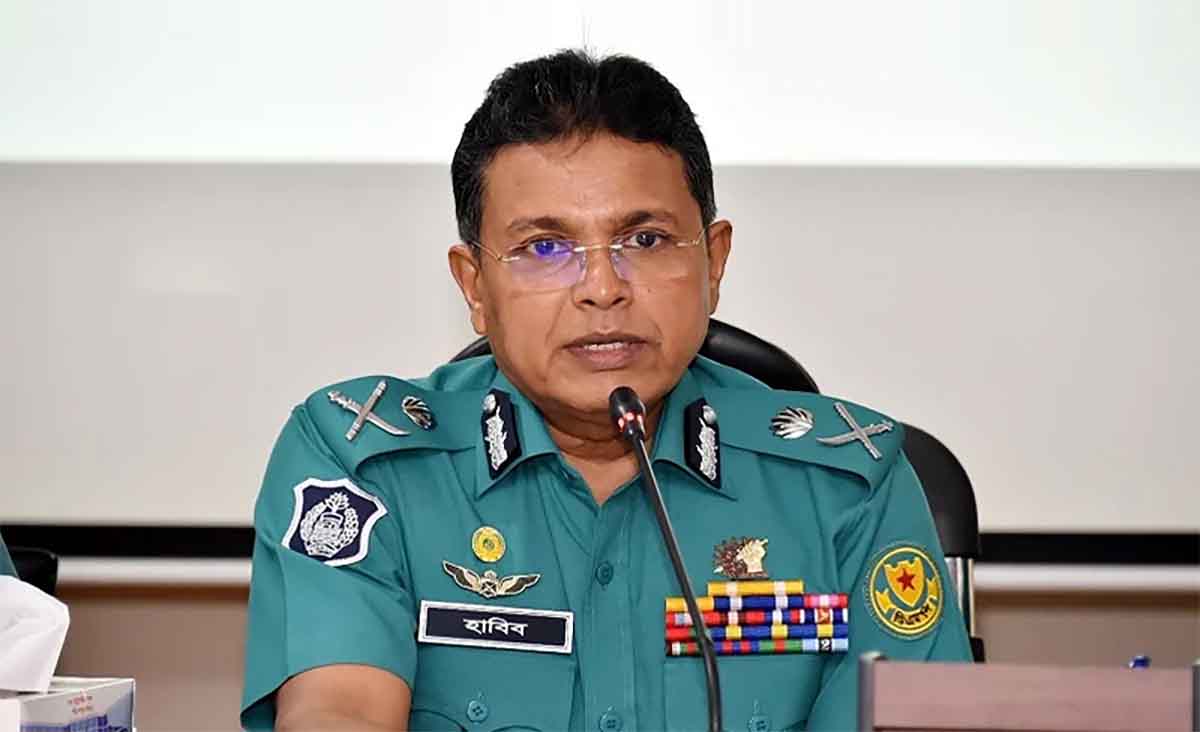 আইনশৃঙ্খলা ভঙ্গ করলে বরদাশত করা হবে না : ডিএমপি কমিশনার
