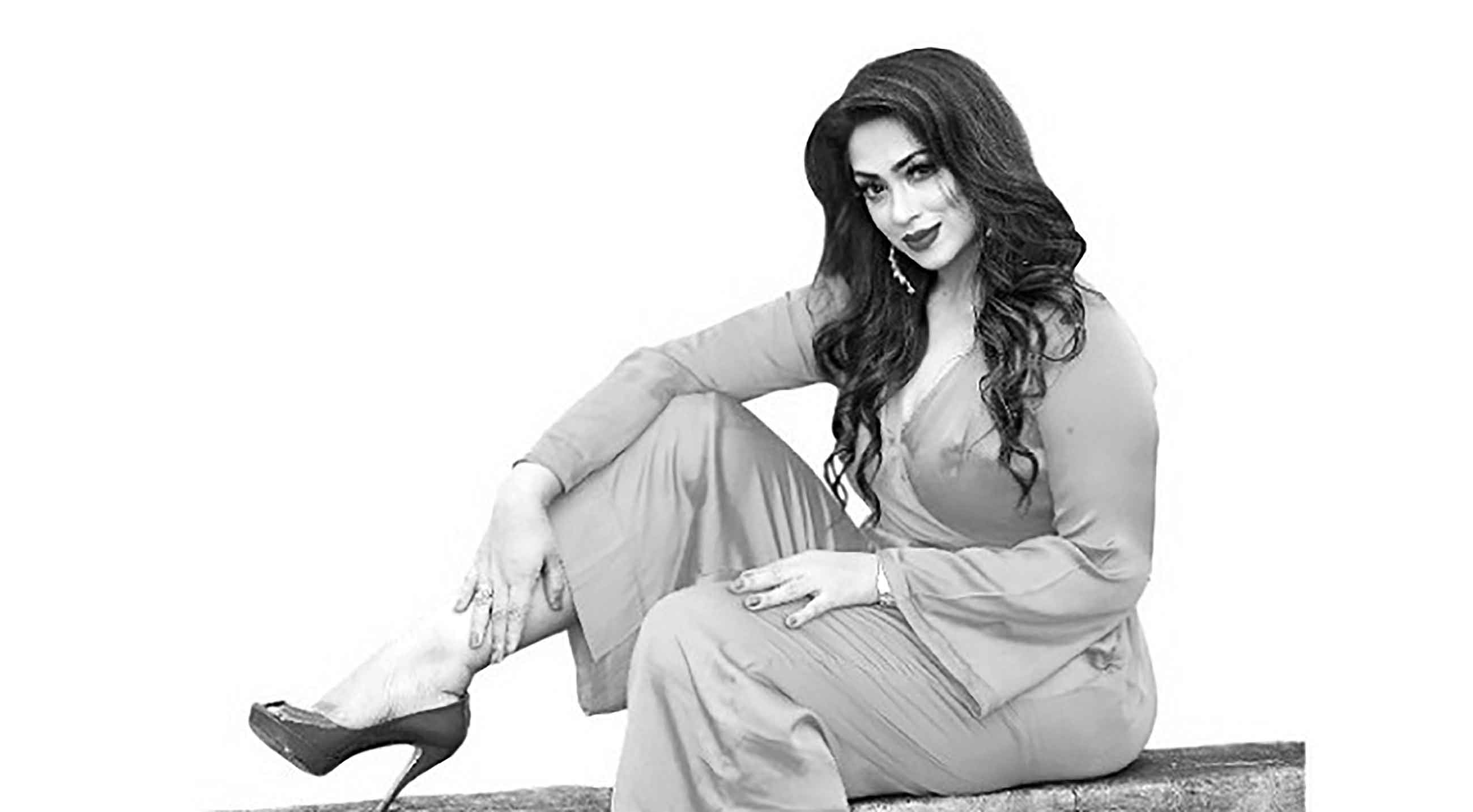 অবশেষে পর্দায় ফিরছেন পপি