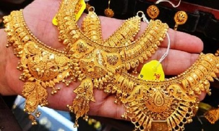 ফের স্বর্ণের দাম বাড়ল