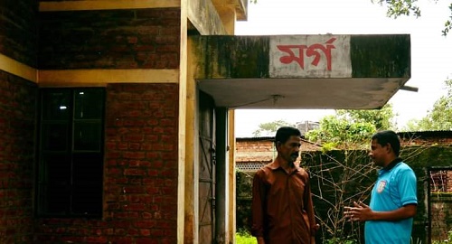 লাশ কাটাই তার পেশা