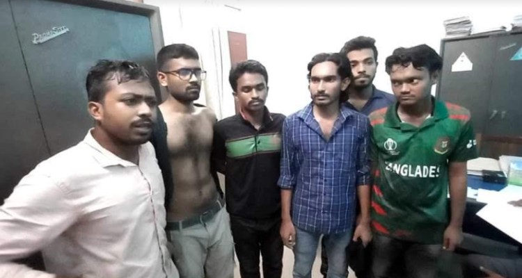রাবিতে বাম ছাত্রসংগঠনের ৫ নেতাকে ছাত্রলীগের 