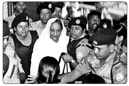 কারাবন্দি শেখ হাসিনা :অবরুদ্ধ গণতন্ত্র