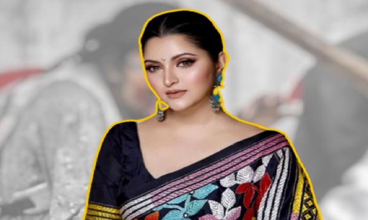 নারীর প্রতি সহিংসতায় জবান বন্ধ থাকলে আপনি মুনাফিক : পরীমনি