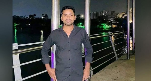 রাজধানীর সায়েন্সল্যাব মোড়ে নিহত শিক্ষার্থী ঢাকা কলেজের