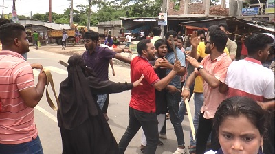 মাদারীপুরে শিক্ষার্থীদের সঙ্গে ছাত্রলীগের সংঘর্ষে আহত ৪