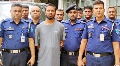 চাকুরি দিতে না পেরে ৩ যুবককে হত্যা   