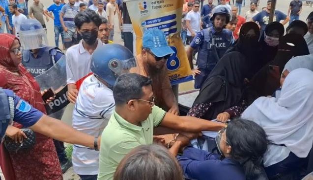 কোটা আন্দোলন : মাদারীপুরে সংঘর্ষে পানিতে ডুবে একজনের মৃত্যু