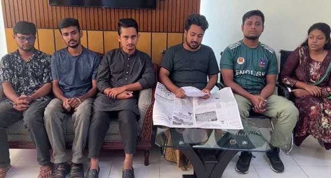 ডিবি অফিস থেকে কর্মসূচি প্রত্যাহারের ঘোষণা : প্রত্যাখ্যান অন্য সমন্বয়কদের