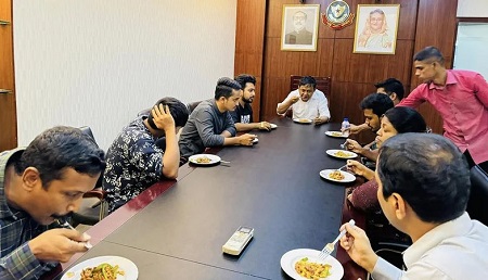 সমন্বয়কদের খাইয়ে ছবি প্রকাশ জাতির সঙ্গে মশকরা: হাইকোর্ট
