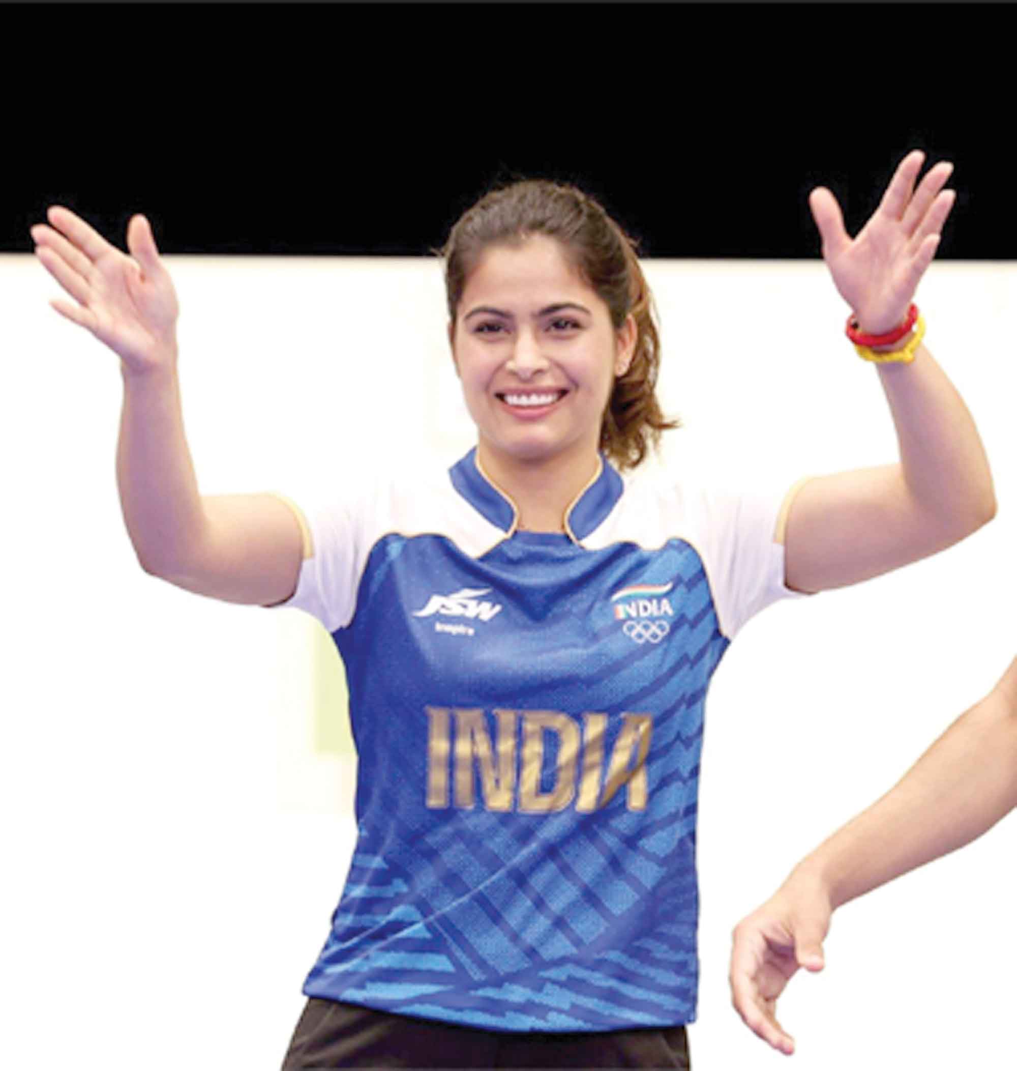 ভারতীয় হিসেবে ইতিহাস গড়েছেন মানু ভাকের