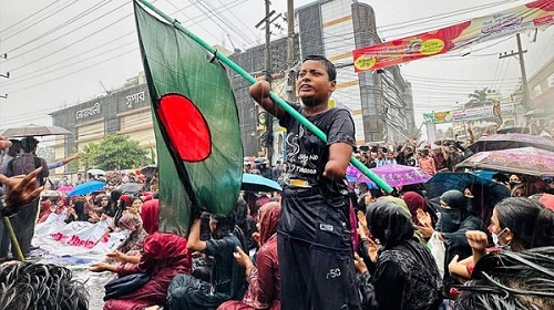 সমন্বয়কদের বিবৃতি : ‌রাজপথে নেমে আসুন, শহীদের রক্ত বৃথা যাবে না