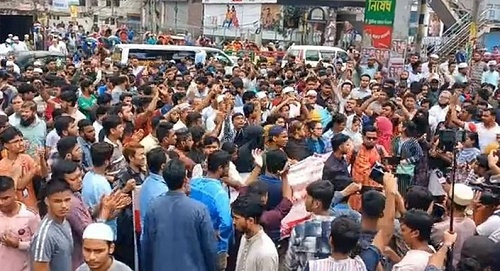 বায়তুল মোকাররম থেকে জনতার মিছিল শাহবাগে