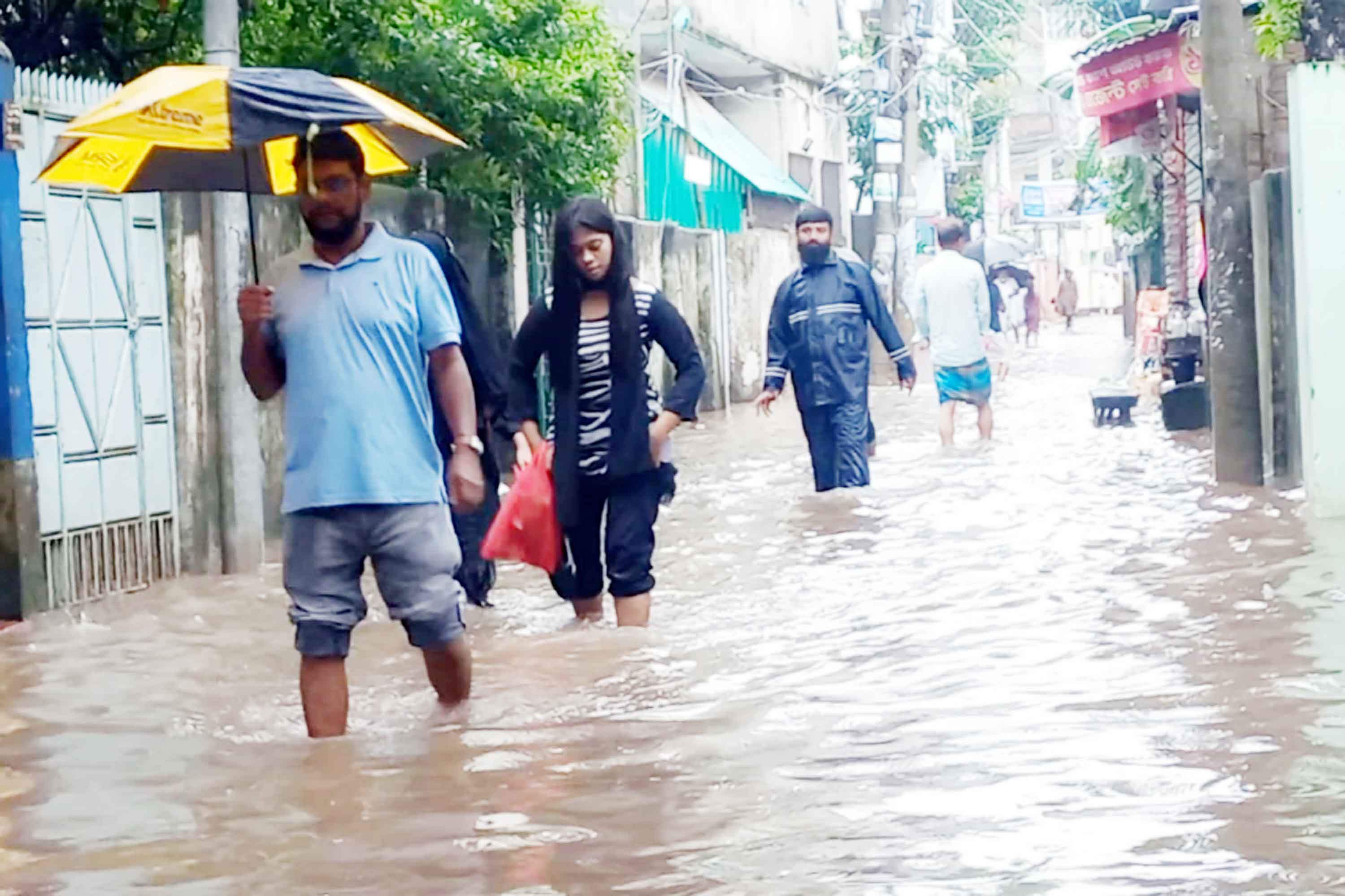 চাঁদপুরে ২৪ ঘণ্টায় ১০৭ মিলিমিটার বৃষ্টিপাত রেকর্ড