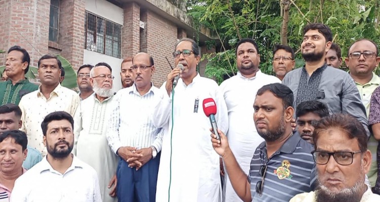 বিএনপি-জামায়াত-শিবিরের সকল অপশক্তি রুখে দিতে নেতাকর্মীদের নির্দেশ প্রতিমন্ত্রী দারার