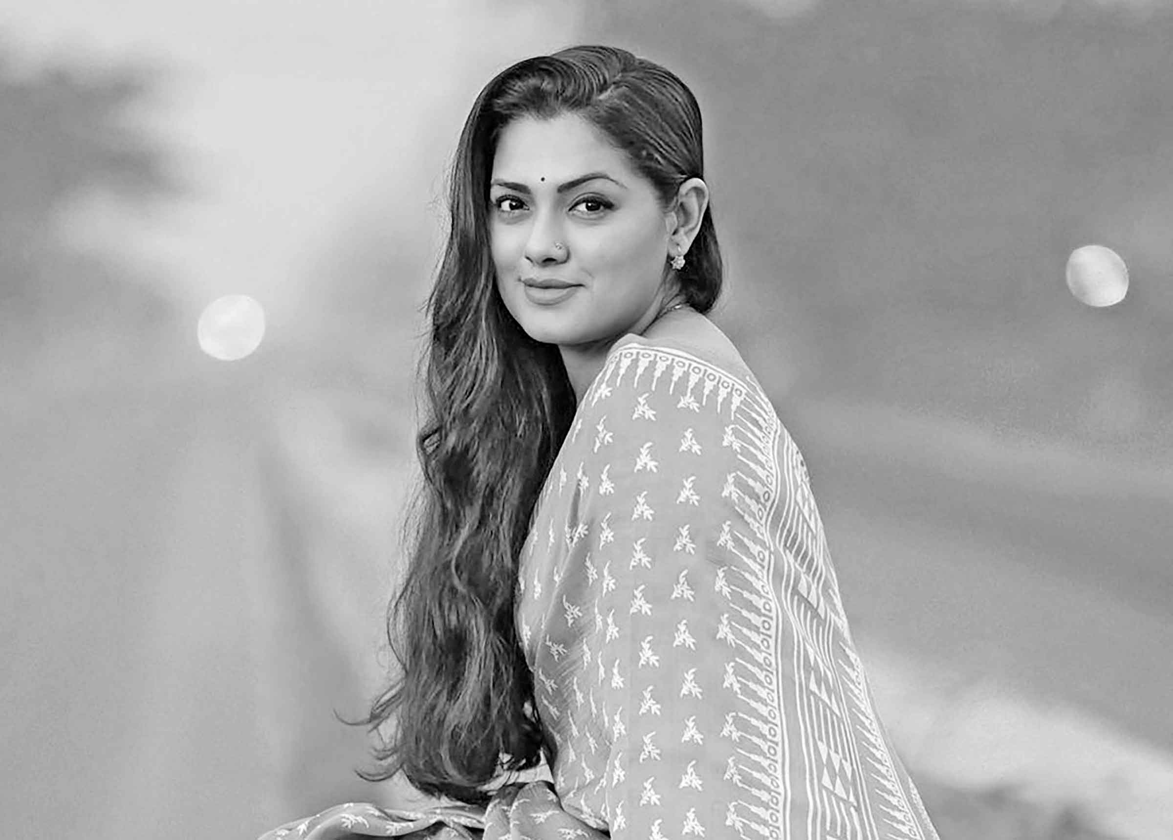 দেশকে স্বাভাবিক অবস্থায় ফিরিয়ে আনুন :তিশা