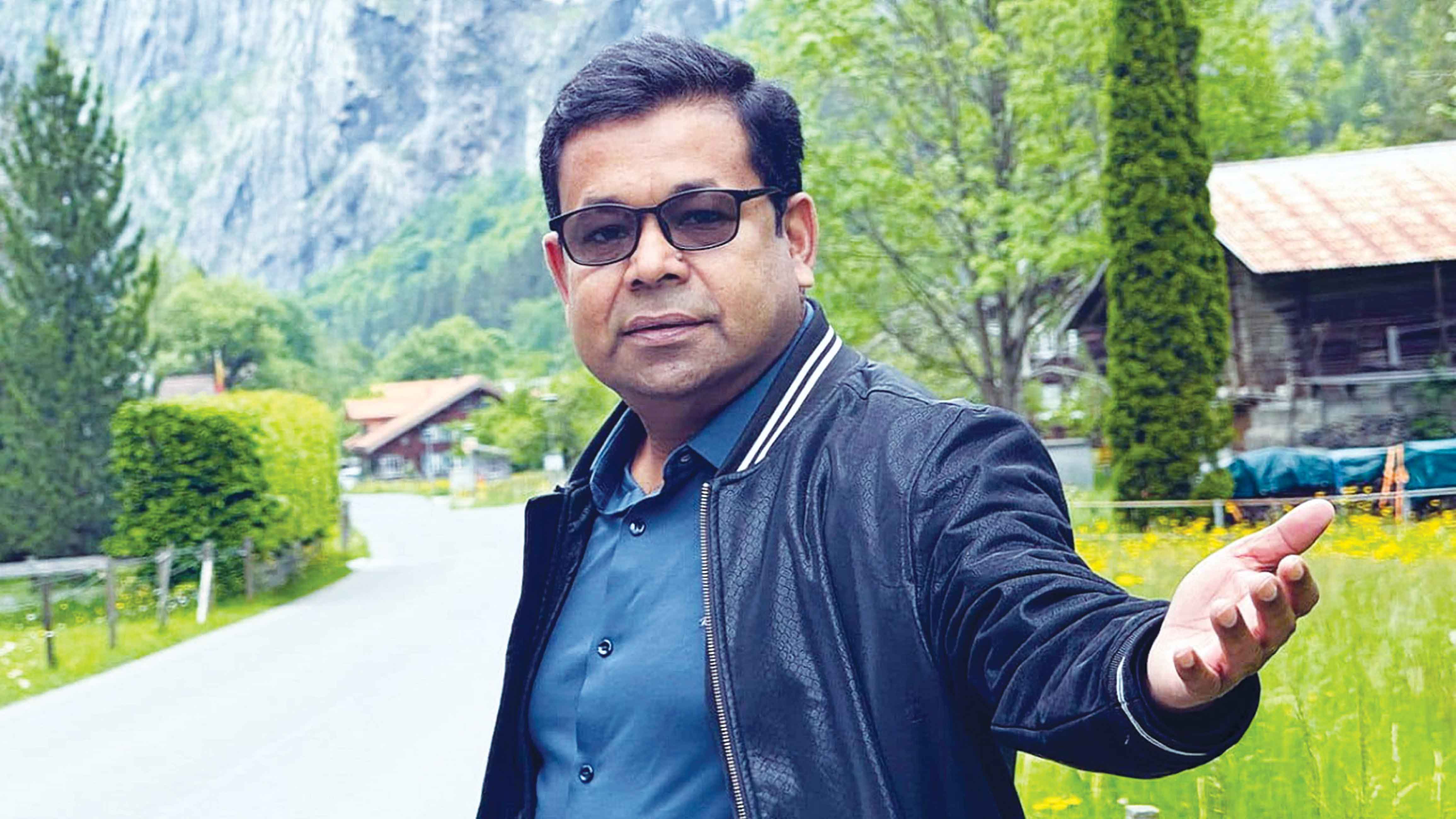 অবশেষে স্বস্তি ফিরে এলো দেশে : মনির খান