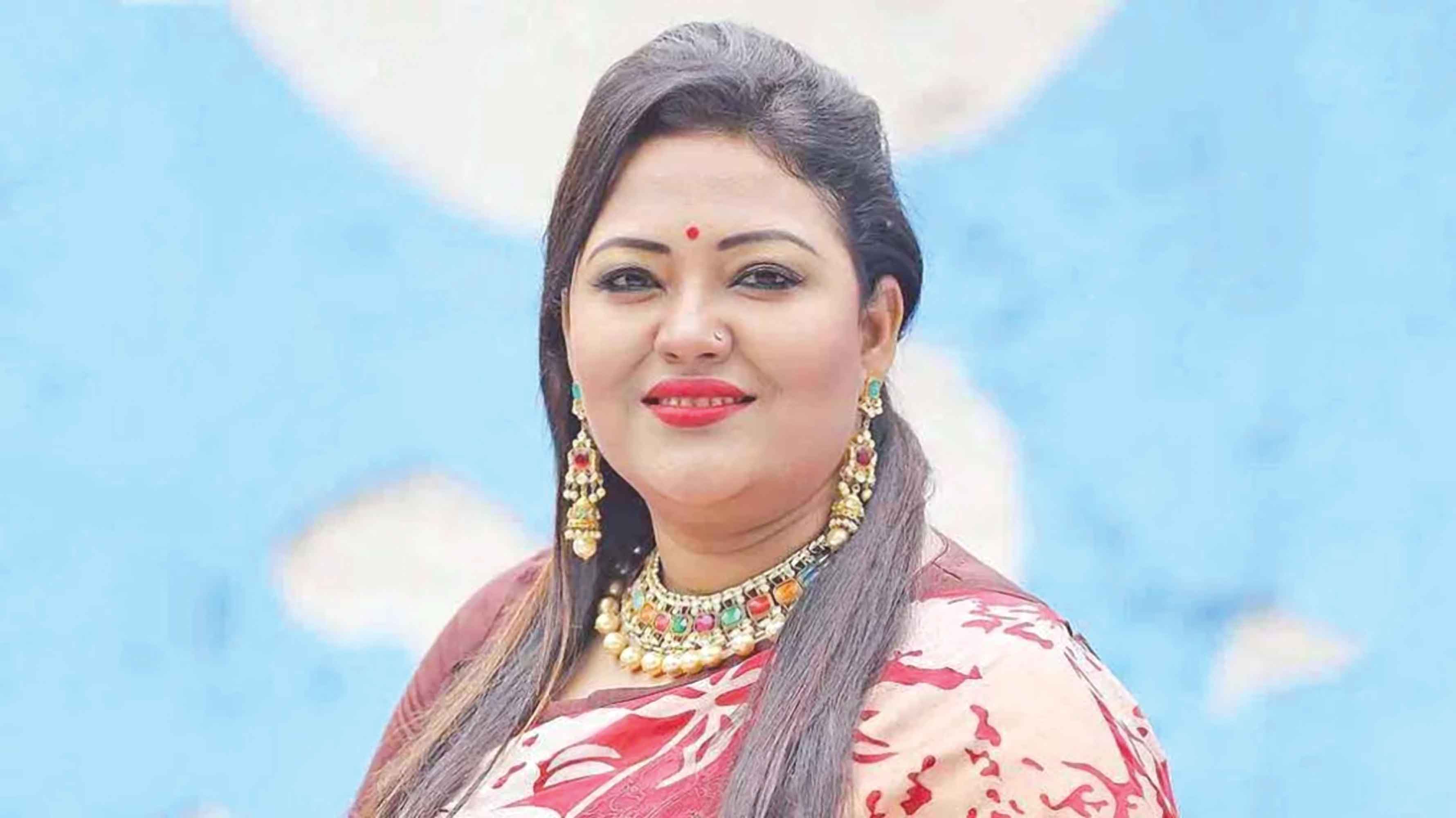 দেশেই আত্মগোপনে রয়েছেন শিল্পী মমতাজ