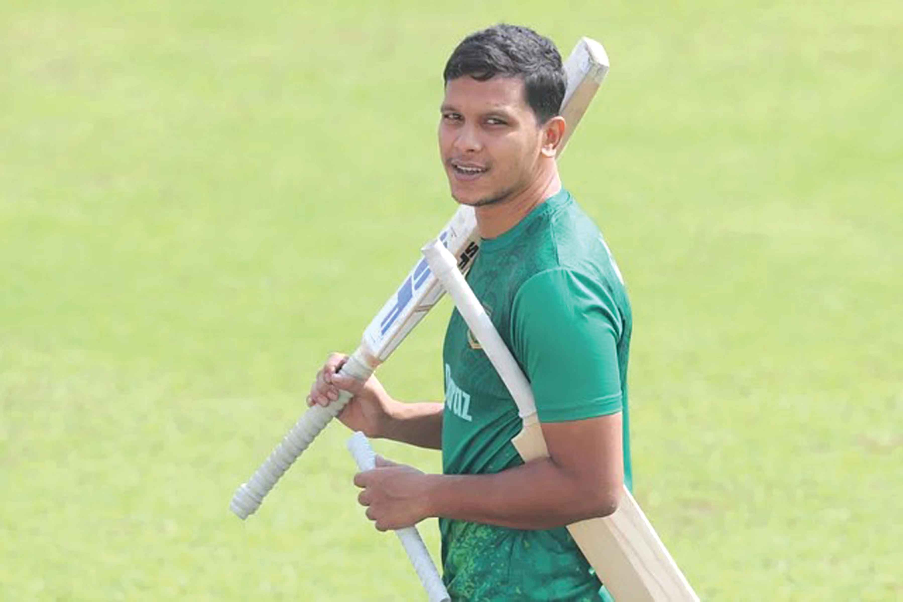 পাকিস্তান সফরের আগে সাইফউদ্দিন চেয়েছেন দুই মাসের ছুটি