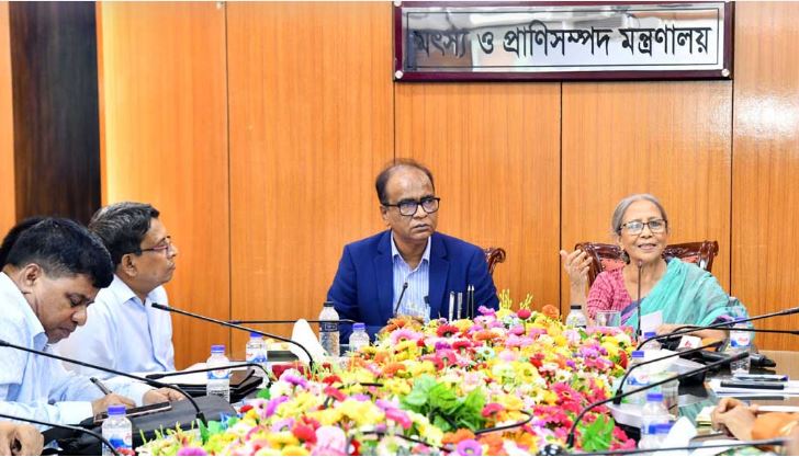 ইলিশ আগে পাবে দেশের মানুষ, পরে রপ্তানি: উপদেষ্টা