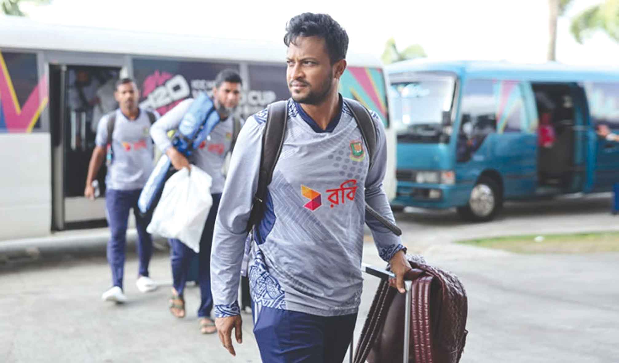 পাকিস্তান সফরে সাকিবের ক্ষেত্রে রাজনৈতিক বিষয় আমলে নেওয়া হয়নি!