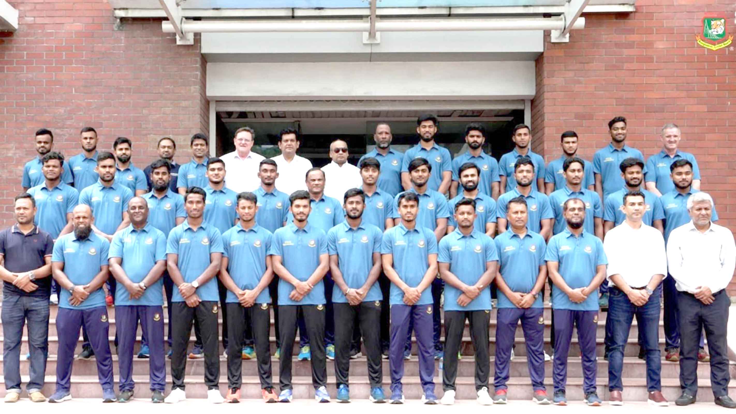 দুর্দান্ত প্রত্যাবর্তনে সেমিফাইনালে বাংলাদেশ এইচপি