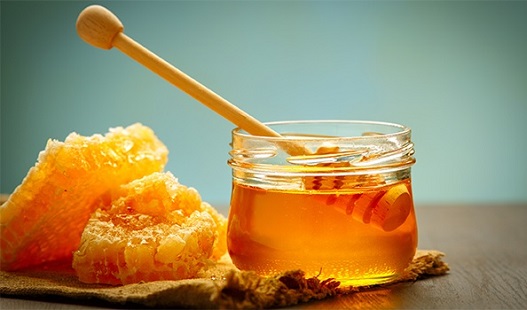 মধু খাওয়ার উপকারিতা