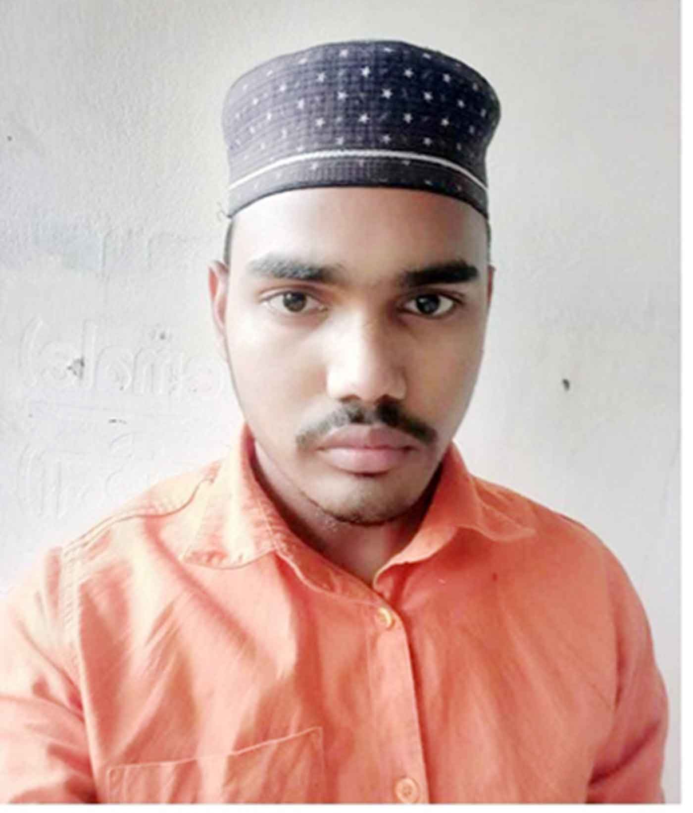 উপার্জনক্ষম ছেলেকে হারিয়ে থামছে না মায়ের আহাজারি