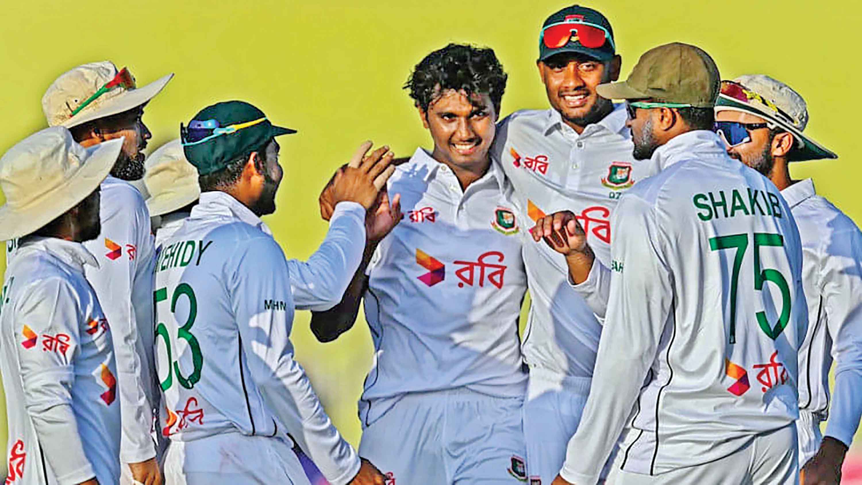 বৃষ্টিভেজা দিনে বাংলাদেশের প্রাপ্তি ৪ উইকেট