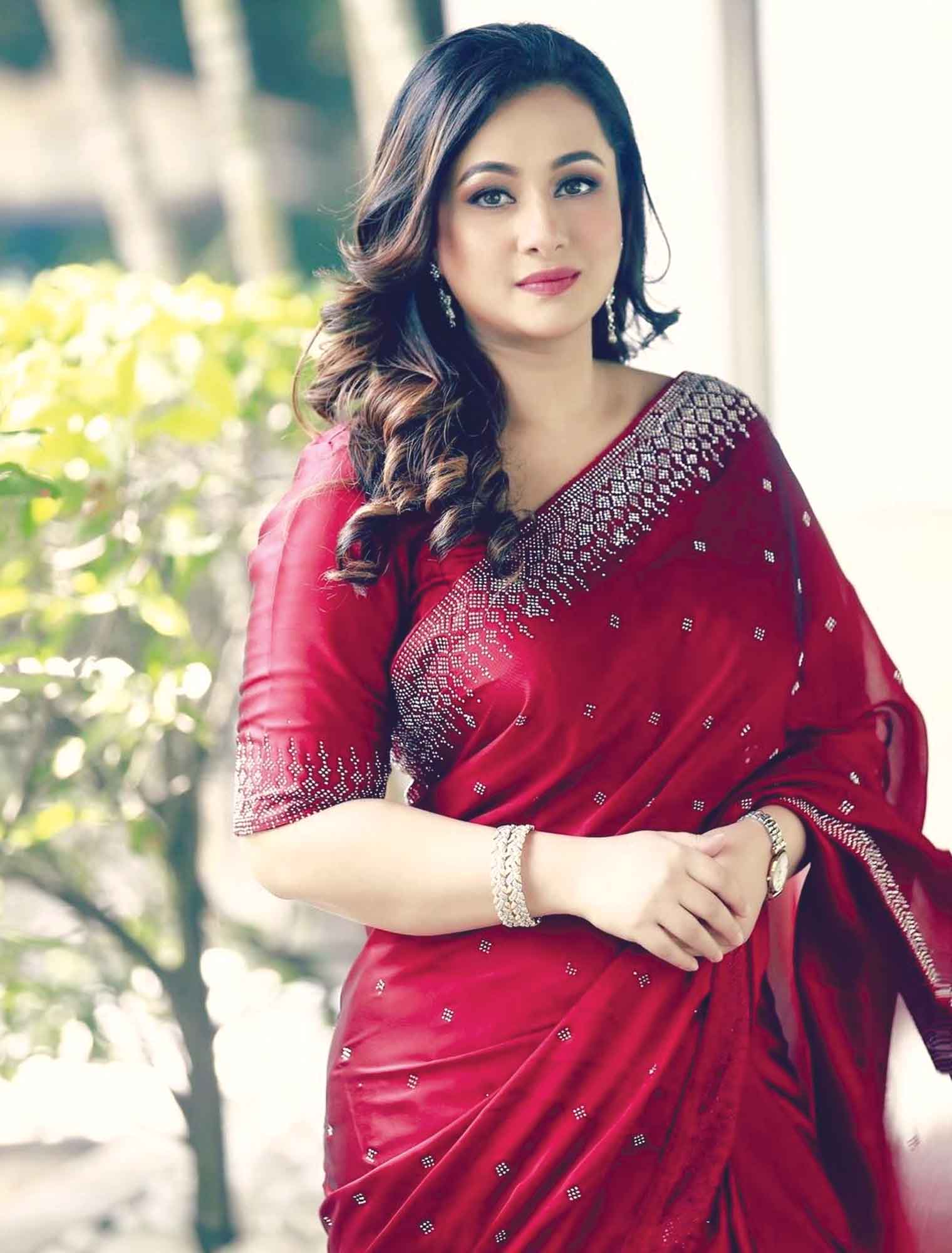 আসুন বন্যার্তদের সাহায্যে এগিয়ে আসি - পূর্ণিমা