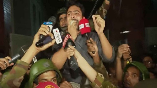 সচিবালয় ঘেরাও গভীর ষড়যন্ত্রের অংশ : উপদেষ্টা নাহিদ ইসলাম