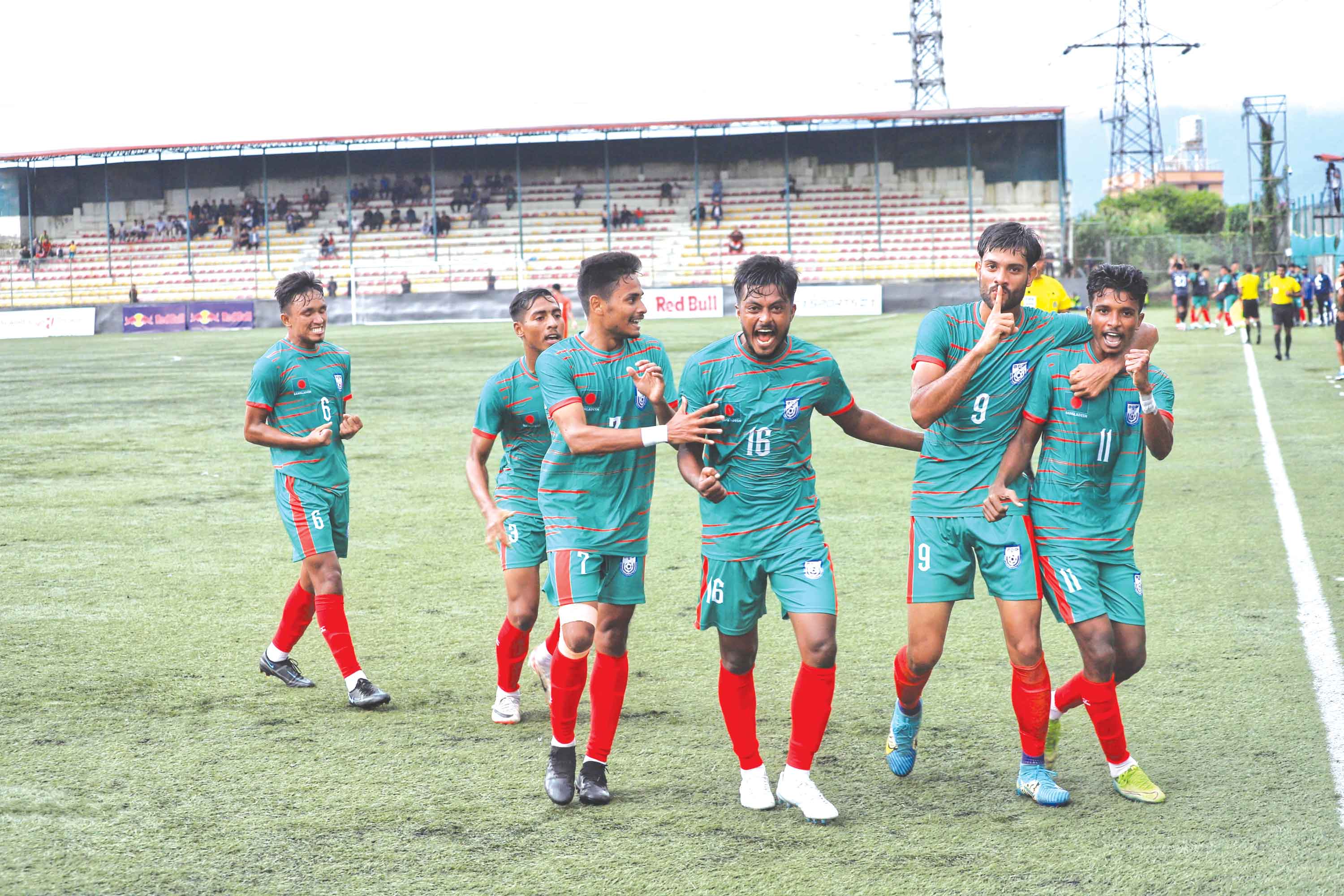 ভারতকে হারিয়ে ফাইনালে নেপালকে পেল বাংলাদেশ