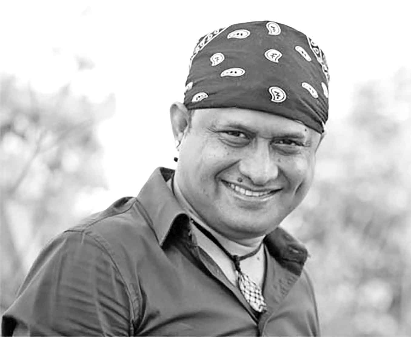 কাওয়ালি গাইলেন এস আই টুটুল