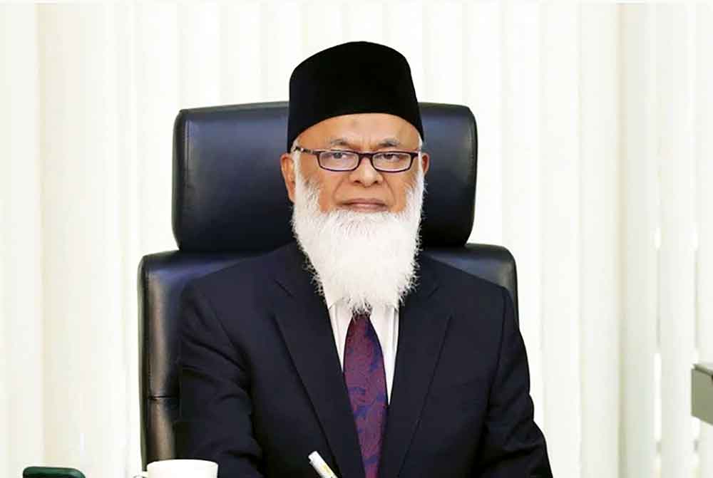 এক্সিম ব্যাংকের পর্ষদ পুনর্গঠন নজরুল ইসলাম মজুমদার বাদ