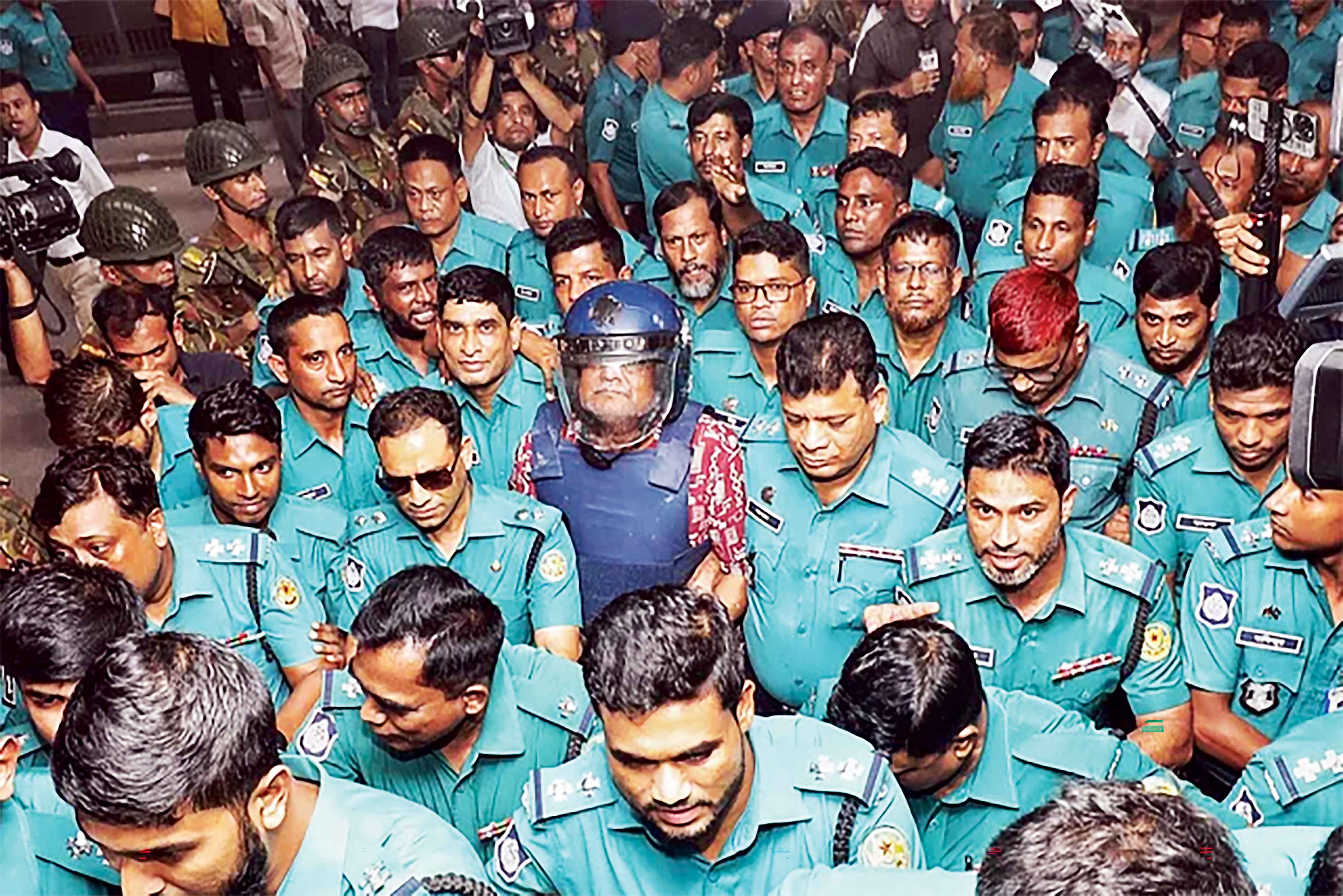 সালমান-আনিসুল ও টিপু মুনশি রিমান্ডে