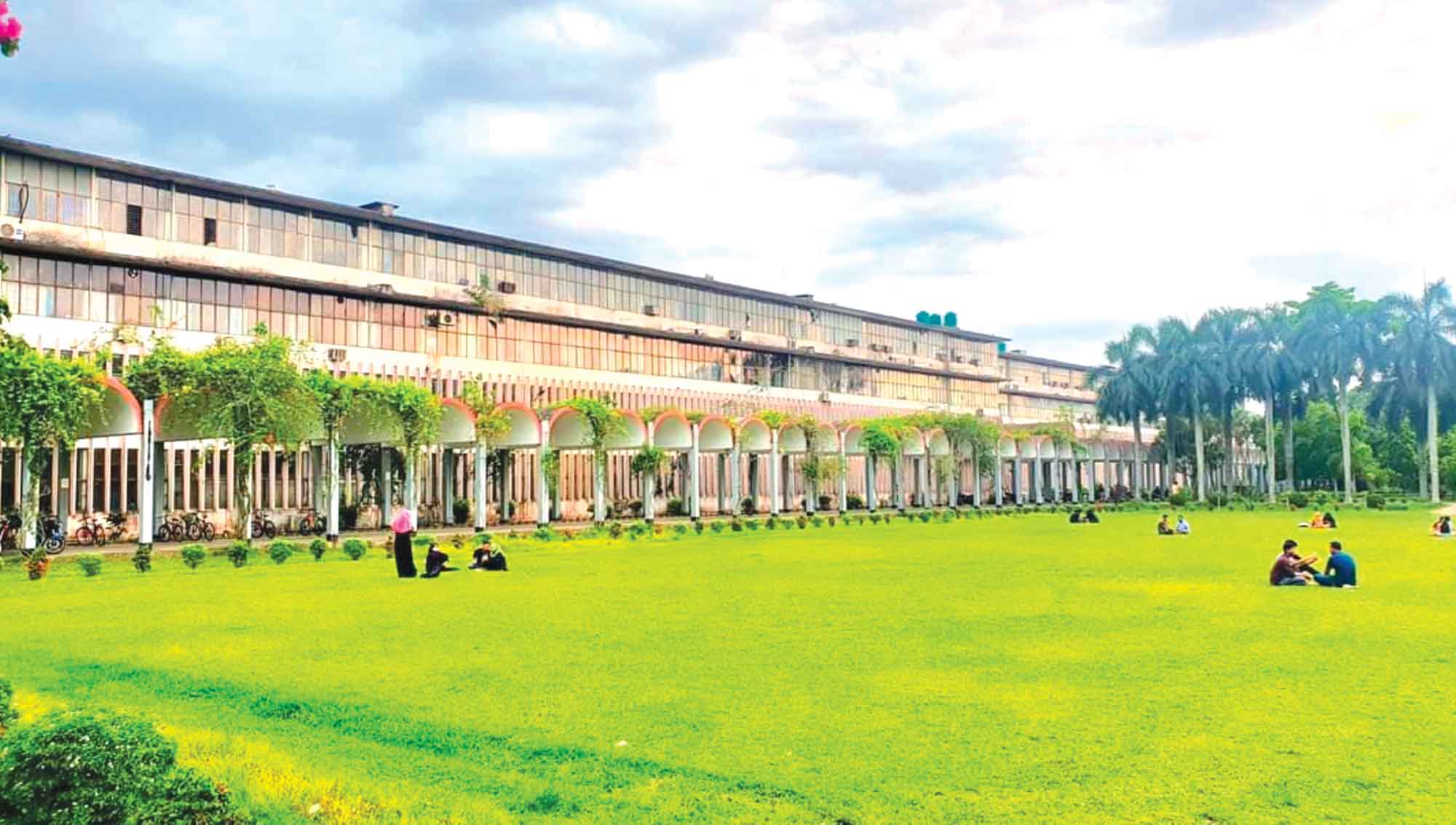 বন্যা পরবর্তী খাদ্য সংকট মোকাবিলায় শিক্ষার্থীদের ধানের চারা সরবরাহের উদ্যোগ