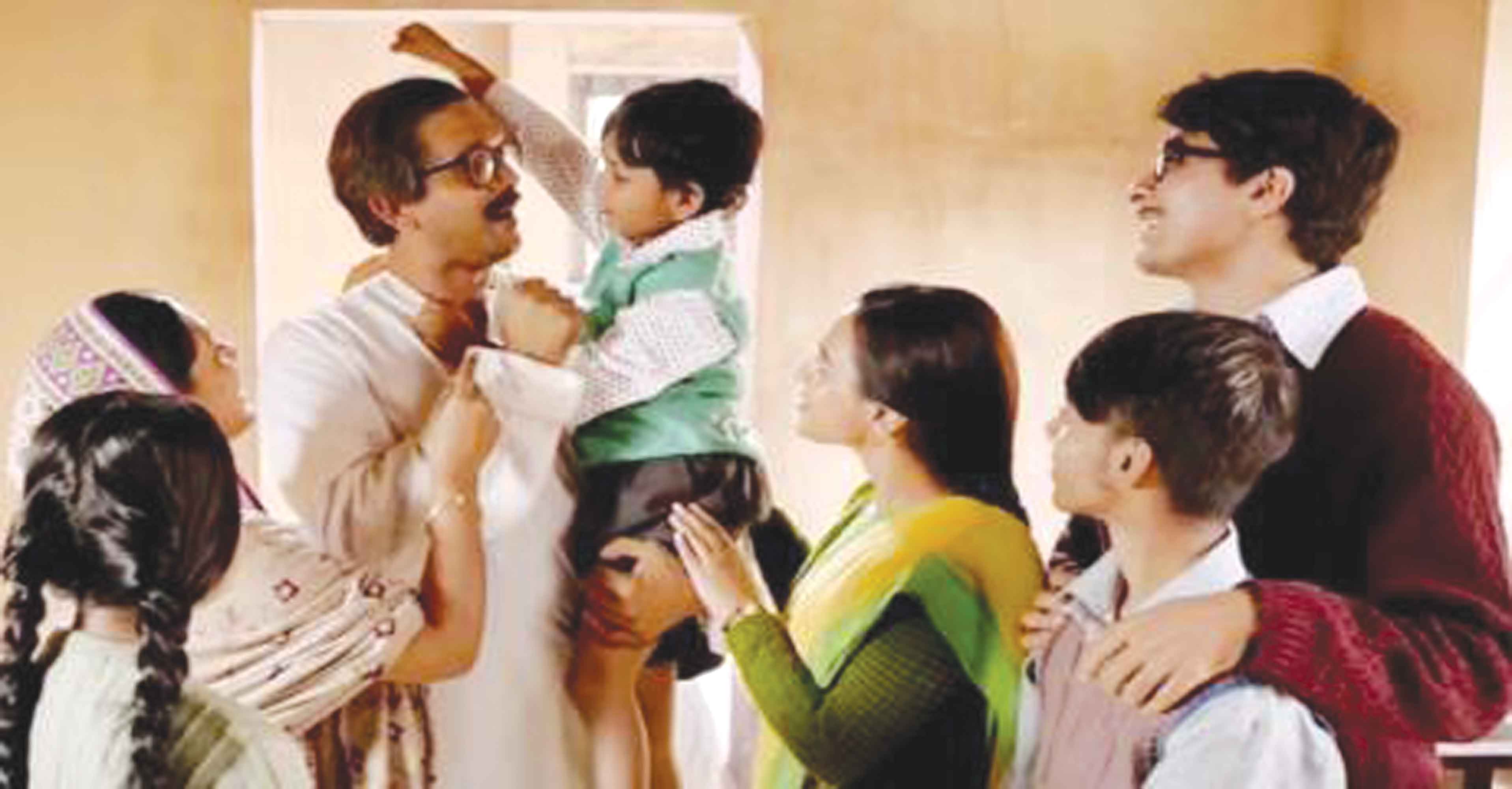মুজিব বায়োপিক কত টাকায় তৈরি