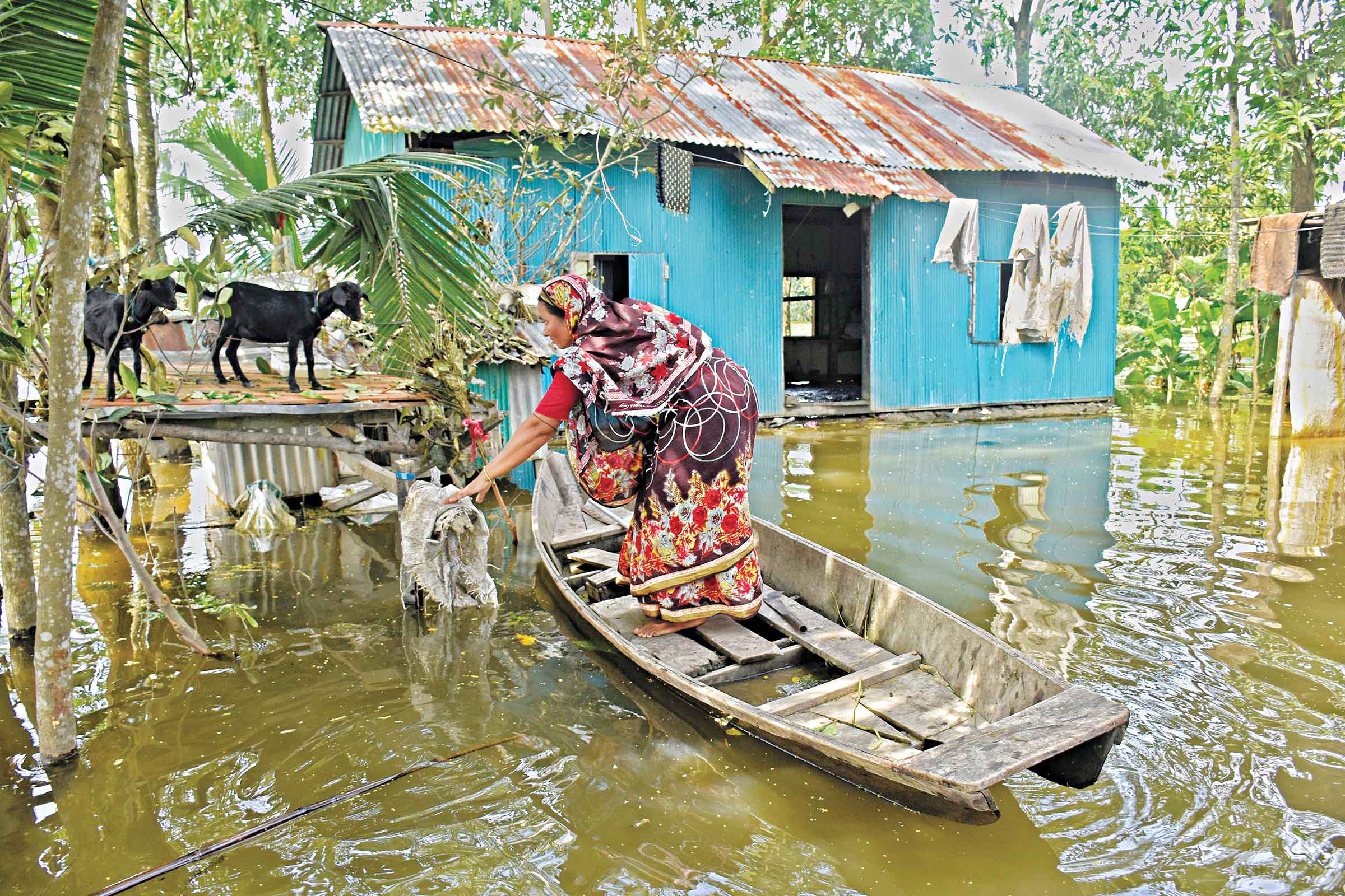 বন্যাদুর্গত এলাকায় টানা ৩ মাস বিশেষ ওএমএস